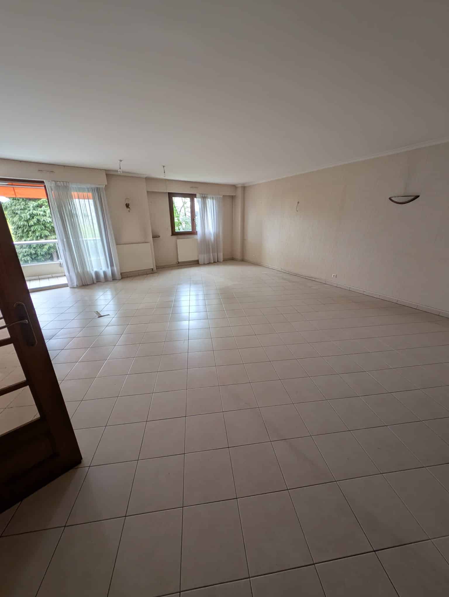 Vide appartement à Laeken après 2